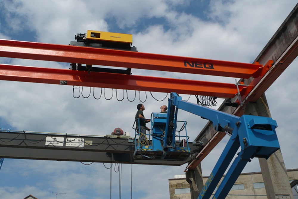 NEQ CRANES GmbH aus Buchkirchen im Bezirk Wels-Land in Oberösterreich